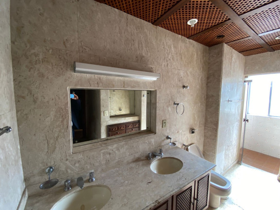 Imagem Apartamento com 2 Quartos à Venda, 155 m² em Gonzaga - Santos