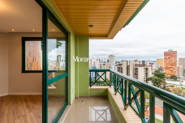 Imagem Apartamento com 3 Quartos à Venda, 149 m² em Centro - Curitiba