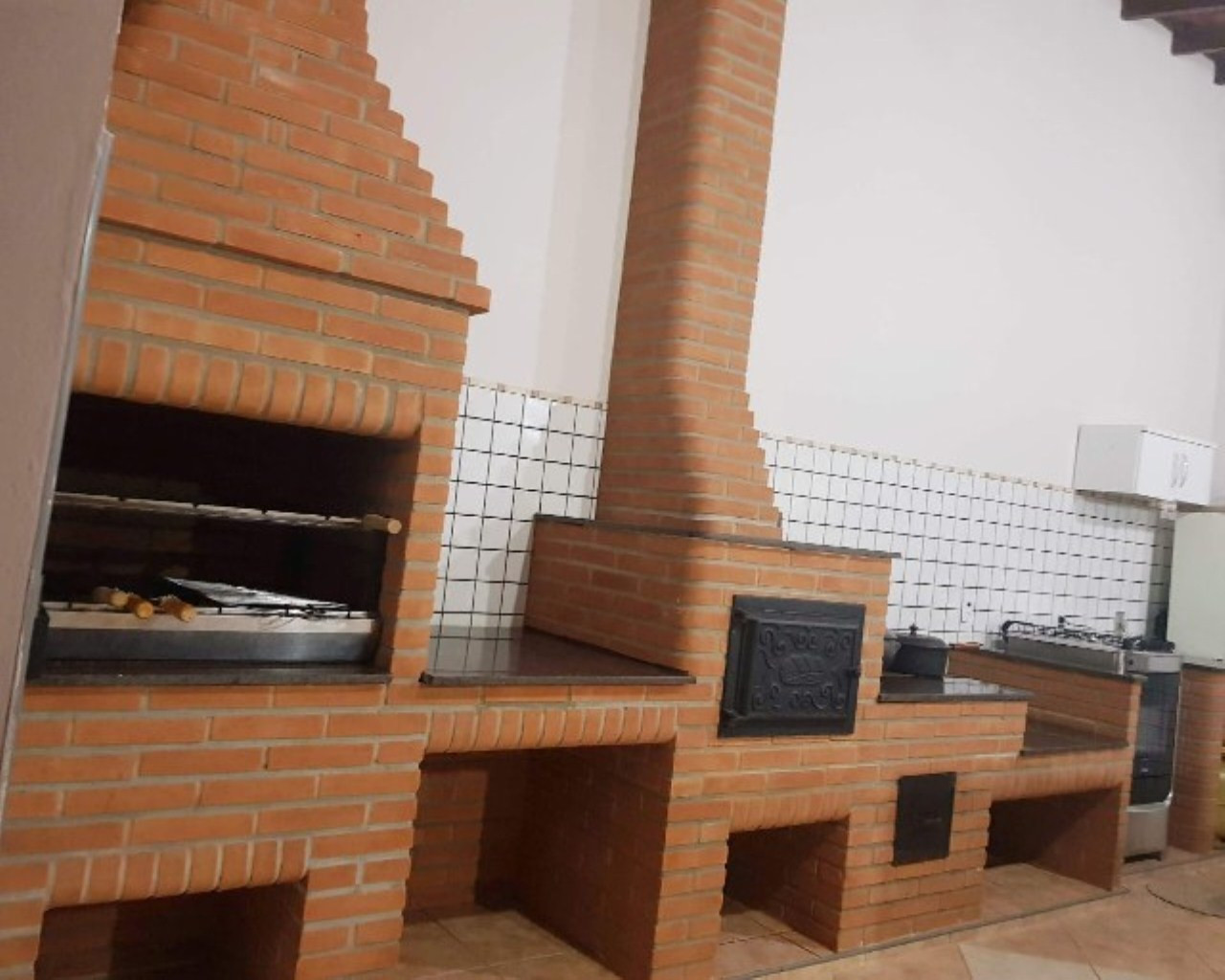 Imagem Casa com 3 Quartos à Venda, 300 m² em Jardim Almira - Mogi Guaçu