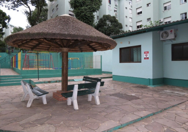 Imagem Apartamento com 2 Quartos à Venda, 52 m² em Azenha - Porto Alegre