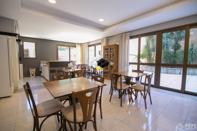 Imagem Apartamento com 3 Quartos à Venda, 243 m² em Rio Branco - Porto Alegre Imagem Apartamento com 3 Quartos à Venda, 243 m² em Rio Branco - Porto Alegre