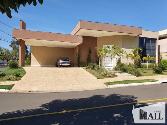 Casa com 4 Quartos à Venda, 439 m² em Loteamento Recanto Do Lago - São José Do Rio Preto