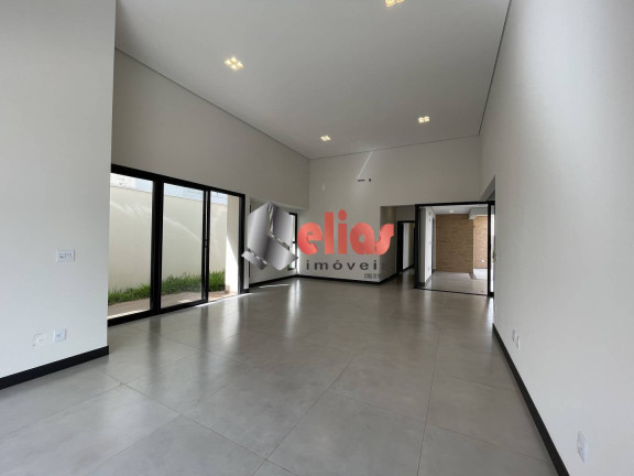 Imagem Casa com 3 Quartos à Venda, 521 m² em Chácaras Odete - Bauru Imagem Casa com 3 Quartos à Venda, 521 m² em Chácaras Odete - Bauru