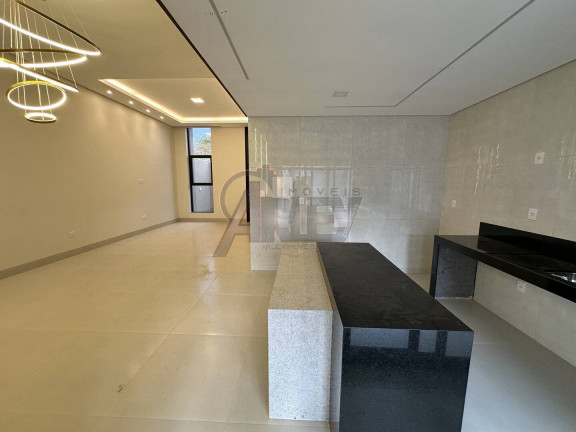 Imagem Casa com 3 Quartos à Venda, 300 m² em Morada Do Sol - Montes Claros