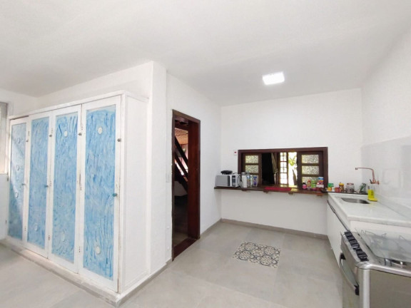 Imagem Casa com 8 Quartos à Venda, 327 m² em Albuquerque - Teresópolis Imagem Casa com 8 Quartos à Venda, 327 m² em Albuquerque - Teresópolis