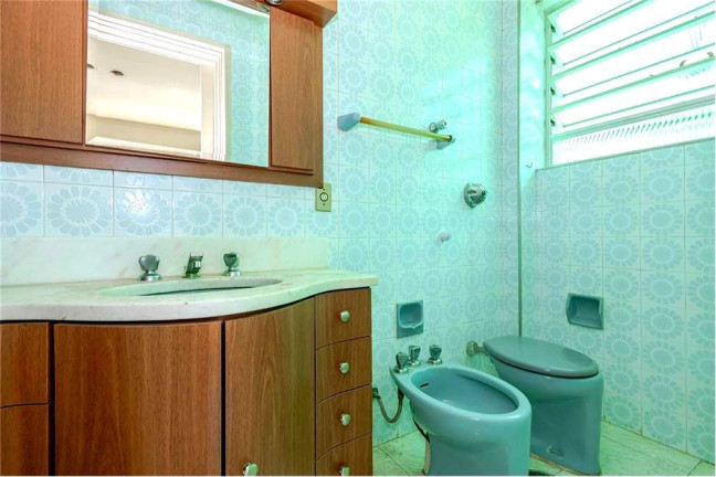 Imagem Apartamento com 4 Quartos à Venda, 147 m² em Independência - Porto Alegre