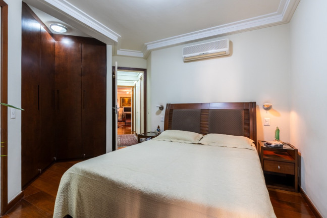 Imagem Apartamento com 3 Quartos à Venda, 120 m² em Moema - São Paulo Imagem Apartamento com 3 Quartos à Venda, 120 m² em Moema - São Paulo