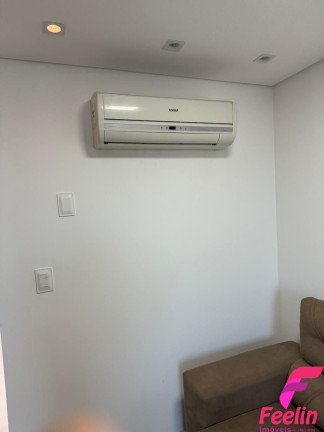 Imagem Apartamento com 1 Quarto à Venda, 31 m² em Agronômica - Florianópolis Imagem Apartamento com 1 Quarto à Venda, 31 m² em Agronômica - Florianópolis