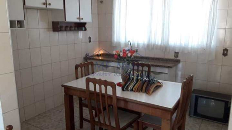 Imagem Casa com 3 Quartos à Venda, 432 m² em Centro - Pirassununga