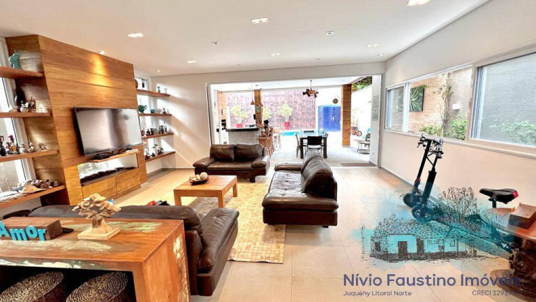 Imagem Casa com 8 Quartos à Venda, 281 m² em Juqueí - São Sebastião Imagem Casa com 8 Quartos à Venda, 281 m² em Juqueí - São Sebastião