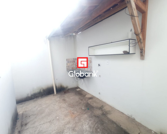 Imagem Casa com 2 Quartos à Venda, 45 m² em Parque Sul - Montes Claros
