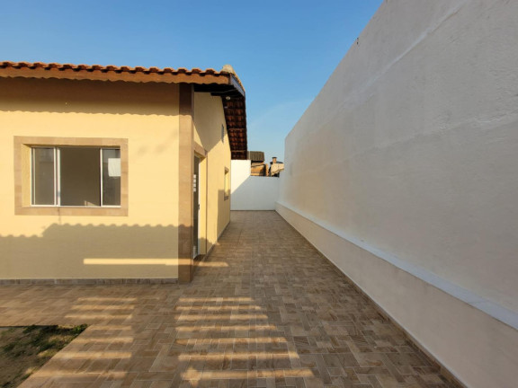 Imagem Casa com 2 Quartos à Venda, 135 m² em Nova Itanhaem - Itanhaém