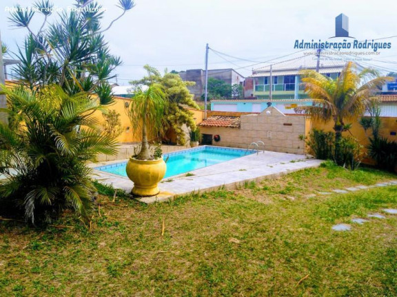 Imagem Casa com 3 Quartos para Temporada, 450 m² em Pero - Cabo Frio Imagem Casa com 3 Quartos para Temporada, 450 m² em Pero - Cabo Frio