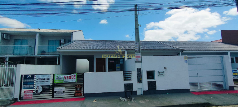 Imagem Casa com 3 Quartos à Venda, 87 m² em Forquilhas - São José Imagem Casa com 3 Quartos à Venda, 87 m² em Forquilhas - São José