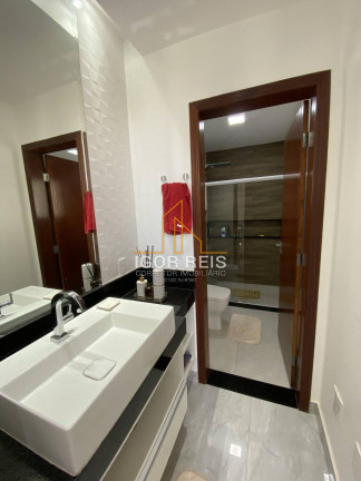 Imagem Casa de Condomínio com 3 Quartos para Alugar, 430 m² em Parque Rodoviário - Campos Dos Goytacazes