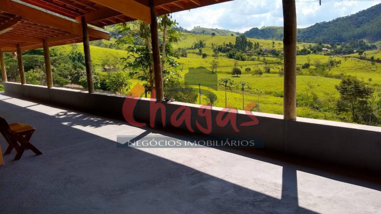 Imagem Chácara com 4 Quartos à Venda, 200 m² em Varjão - Paraibuna