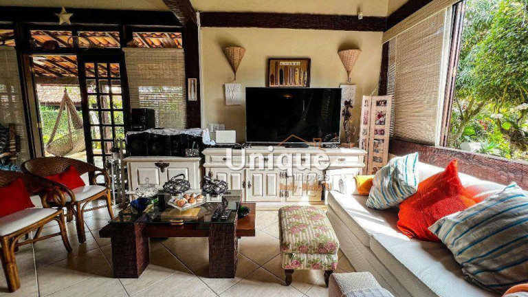 Imagem Casa com 7 Quartos à Venda, 300 m² em Manguinhos - Armação Dos Búzios