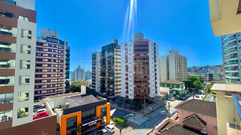 Imagem Apartamento com 3 Quartos à Venda, 110 m² em Centro - Florianópolis Imagem Apartamento com 3 Quartos à Venda, 110 m² em Centro - Florianópolis