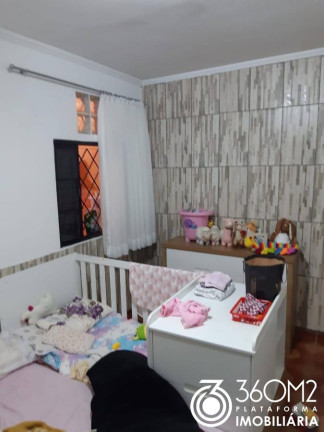Imagem Casa com 2 Quartos à Venda, 181 m² em Vila Metalúrgica - Santo André Imagem Casa com 2 Quartos à Venda, 181 m² em Vila Metalúrgica - Santo André