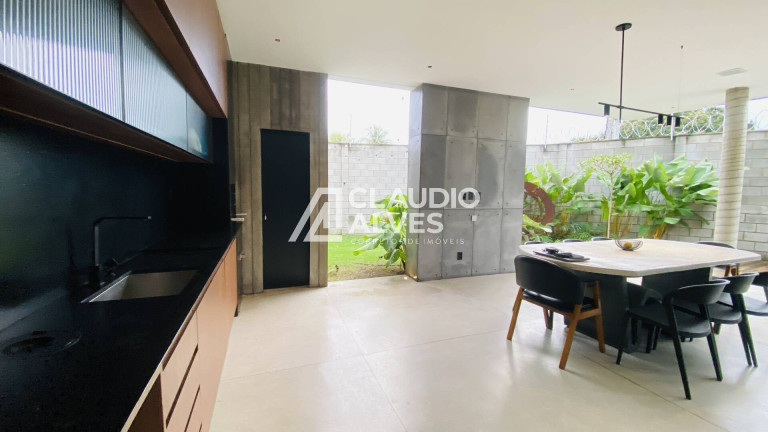Imagem Casa com 3 Quartos à Venda, 300 m² em Sim - Feira De Santana