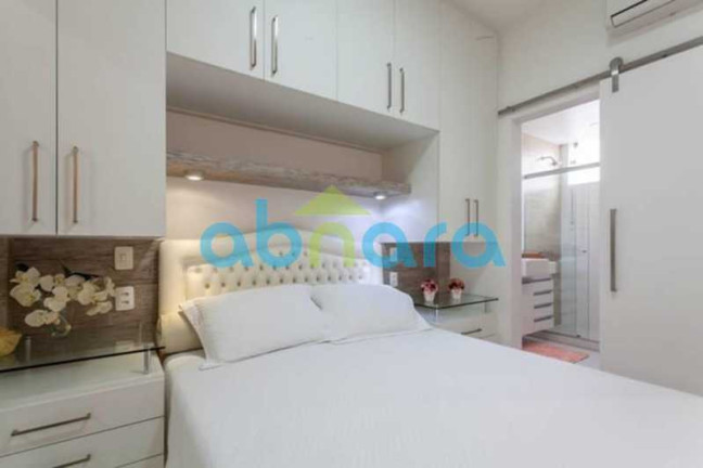 Imagem Apartamento com 3 Quartos à Venda, 110 m² em Copacabana - Rio De Janeiro