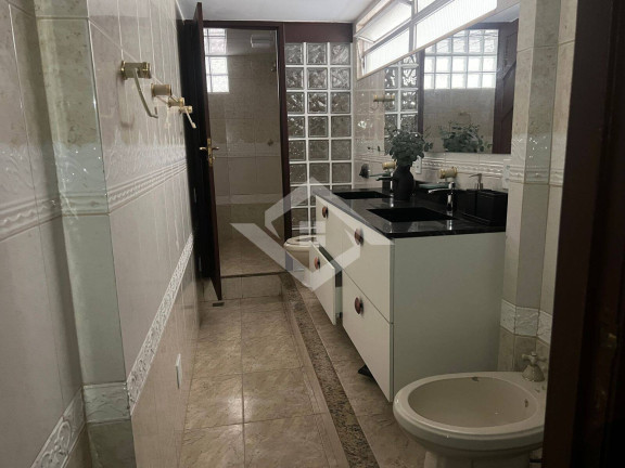Imagem Apartamento com 3 Quartos à Venda, 200 m² em Copacabana - Rio De Janeiro Imagem Apartamento com 3 Quartos à Venda, 200 m² em Copacabana - Rio De Janeiro