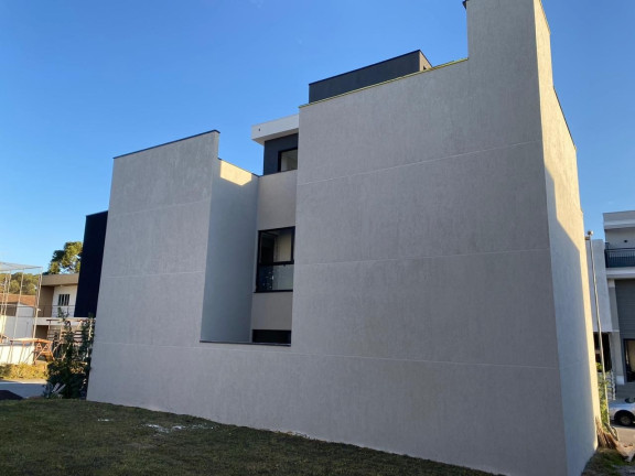 Imagem Casa com 3 Quartos à Venda, 194 m² em Santa Cândida - Curitiba Imagem Casa com 3 Quartos à Venda, 194 m² em Santa Cândida - Curitiba