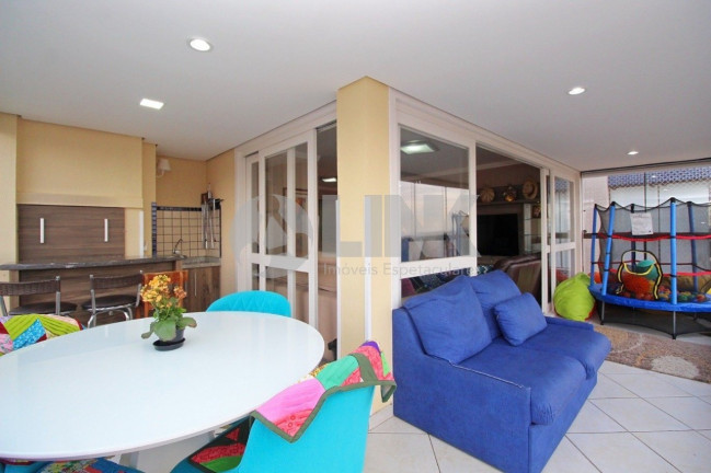 Imagem Apartamento com 3 Quartos à Venda, 137 m² em Jardim Lindóia - Porto Alegre Imagem Apartamento com 3 Quartos à Venda, 137 m² em Jardim Lindóia - Porto Alegre