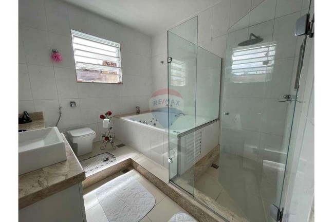 Imagem Casa com 3 Quartos para Alugar, 309 m² em Vila Isabel - Rio De Janeiro Imagem Casa com 3 Quartos para Alugar, 309 m² em Vila Isabel - Rio De Janeiro