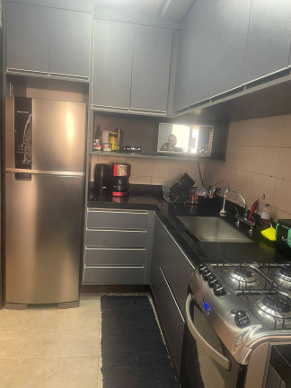 Imagem Apartamento com 3 Quartos à Venda, 74 m² em Jardim Tupanci - Barueri