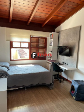 Imagem Casa com 4 Quartos à Venda, 354 m² em Santa Mônica - Florianópolis Imagem Casa com 4 Quartos à Venda, 354 m² em Santa Mônica - Florianópolis
