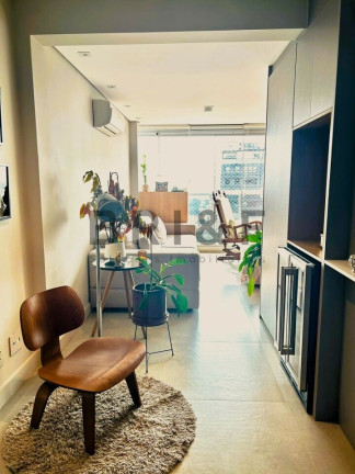 Imagem Apartamento com 2 Quartos à Venda, 70 m² em Campo Belo - São Paulo