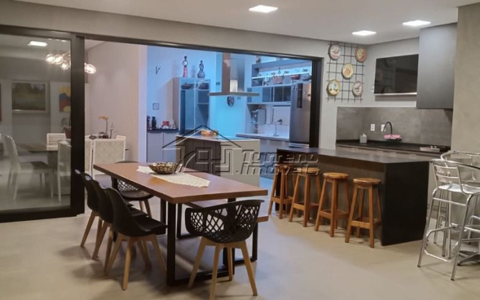 Casa de Condomínio com 3 Quartos à Venda, 225 m² em Urbanova - São José Dos Campos