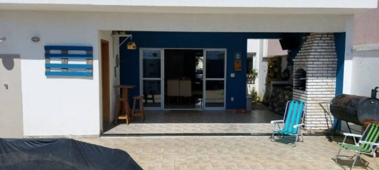 Imagem Casa com 3 Quartos à Venda, 200 m² em Piracangaguá - Taubaté Imagem Casa com 3 Quartos à Venda, 200 m² em Piracangaguá - Taubaté