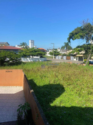 Imagem Sobrado com 3 Quartos à Venda, 292 m² em Centro - Penha Imagem Sobrado com 3 Quartos à Venda, 292 m² em Centro - Penha