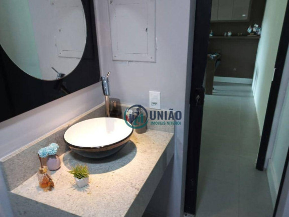 Imagem Casa com 3 Quartos à Venda, 205 m² em Maralegre - Niterói Imagem Casa com 3 Quartos à Venda, 205 m² em Maralegre - Niterói