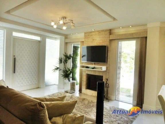 Imagem Casa com 4 Quartos à Venda, 225 m² em Quebra Frascos - Teresópolis