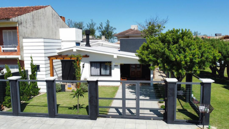 Casa com 4 Quartos à Venda, 140 m² em Noiva Do Mar - Xangri-lá