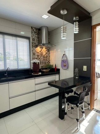 Imagem Casa com 3 Quartos à Venda, 80 m² em Jardim Porto Seguro - Maringá