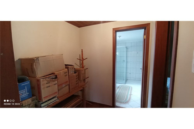 Imagem Casa com 2 Quartos à Venda, 210 m² em Vila Nova - Porto Alegre Imagem Casa com 2 Quartos à Venda, 210 m² em Vila Nova - Porto Alegre