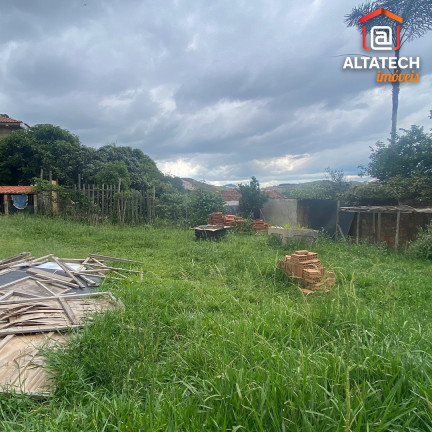 Imagem Casa com 3 Quartos à Venda, 250 m² em Bairro São José - Poços De Caldas Imagem Casa com 3 Quartos à Venda, 250 m² em Bairro São José - Poços De Caldas
