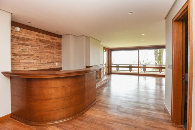 Imagem Apartamento com 3 Quartos à Venda, 279 m² em Planalto - Gramado