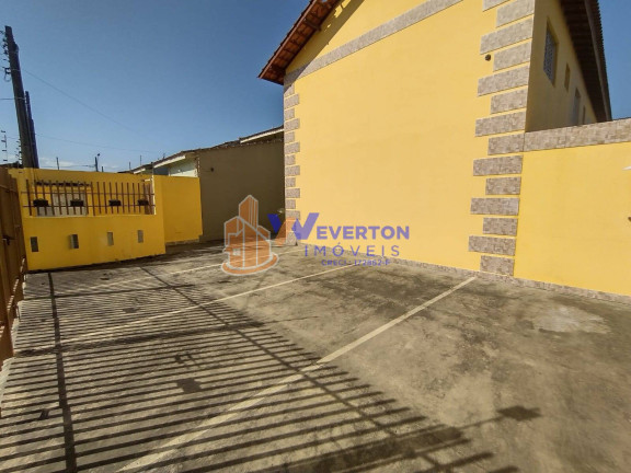 Imagem Casa com 2 Quartos à Venda,  em Vila Seabra - Mongaguá