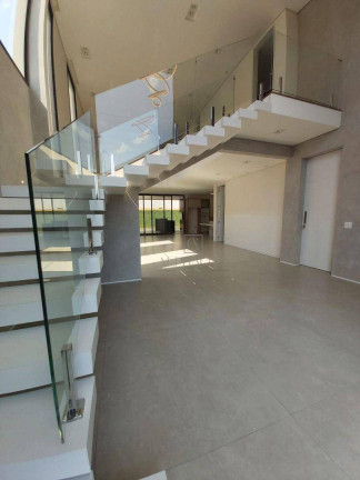 Imagem Casa com 4 Quartos à Venda, 350 m² em Alphaville - Santana De Parnaíba Imagem Casa com 4 Quartos à Venda, 350 m² em Alphaville - Santana De Parnaíba