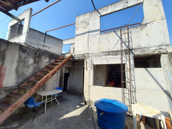 Imagem Casa com 7 Quartos à Venda, 300 m² em Campos Elíseos - Taubaté Imagem Casa com 7 Quartos à Venda, 300 m² em Campos Elíseos - Taubaté