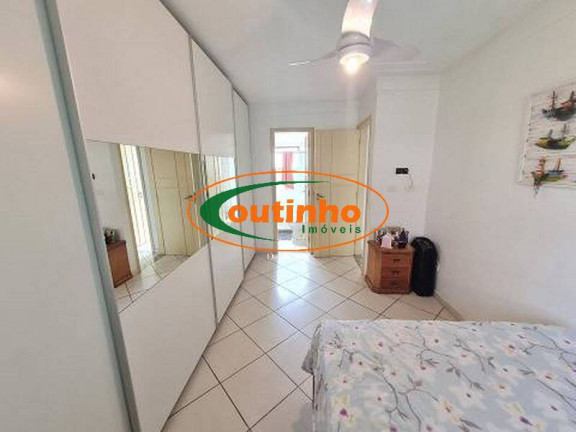 Imagem Apartamento com 3 Quartos à Venda, 145 m² em Tijuca - Rio De Janeiro Imagem Apartamento com 3 Quartos à Venda, 145 m² em Tijuca - Rio De Janeiro