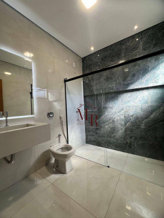 Imagem Casa com 3 Quartos à Venda, 222 m² em San Remo - Votuporanga