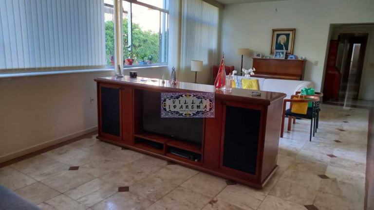 Imagem Apartamento com 4 Quartos à Venda, 170 m² em Tijuca - Rio De Janeiro Imagem Apartamento com 4 Quartos à Venda, 170 m² em Tijuca - Rio De Janeiro