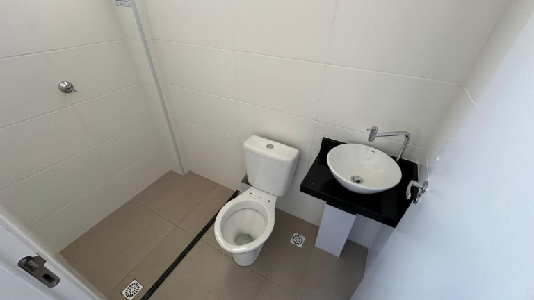 Imagem Imóvel com 2 Quartos à Venda, 65 m² em Cabral - Contagem