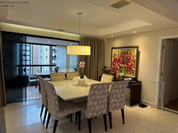 Imagem Imóvel com 4 Quartos à Venda, 226 m² em Pituba - Salvador Imagem Imóvel com 4 Quartos à Venda, 226 m² em Pituba - Salvador